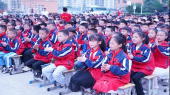 社保服务“一抹蓝” 保障民生“一份暖”